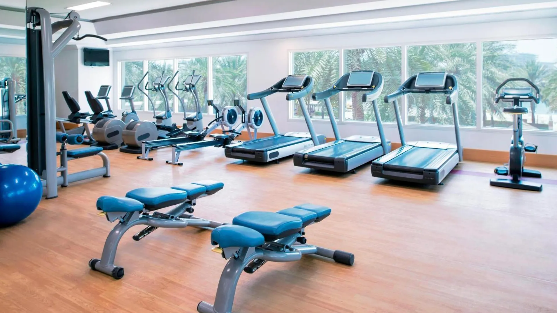 Sheraton Jumeirah Beach Resort Dubai 5*,  United Arab Emirates