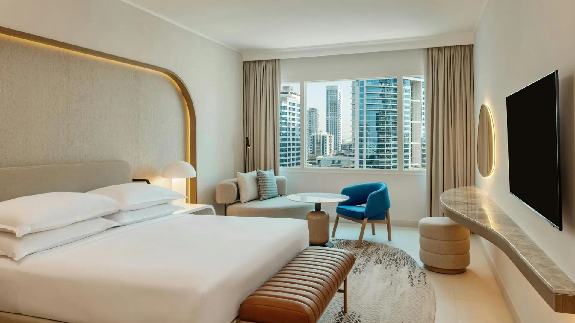 Sheraton Jumeirah Beach Resort Dubai 5*,