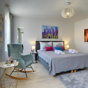  Апартаменты D&A Amphitheatre Apartments With Free Parking Хорватия